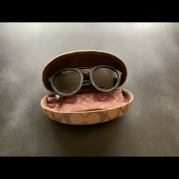 Coach Glasses - Picture 1 of 2